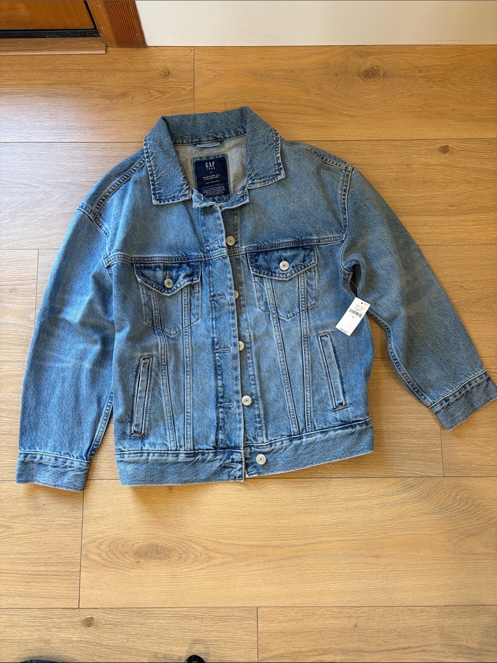 GAP Teen Medium Wash Blue Denim Jacket
